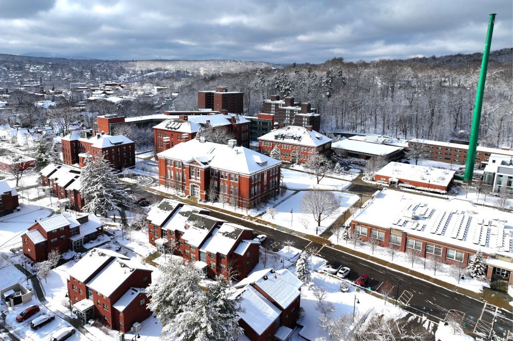 Snow Rfp For University First Snow of the Spring 2026 Semester Makes Campus a Winter Wonderland