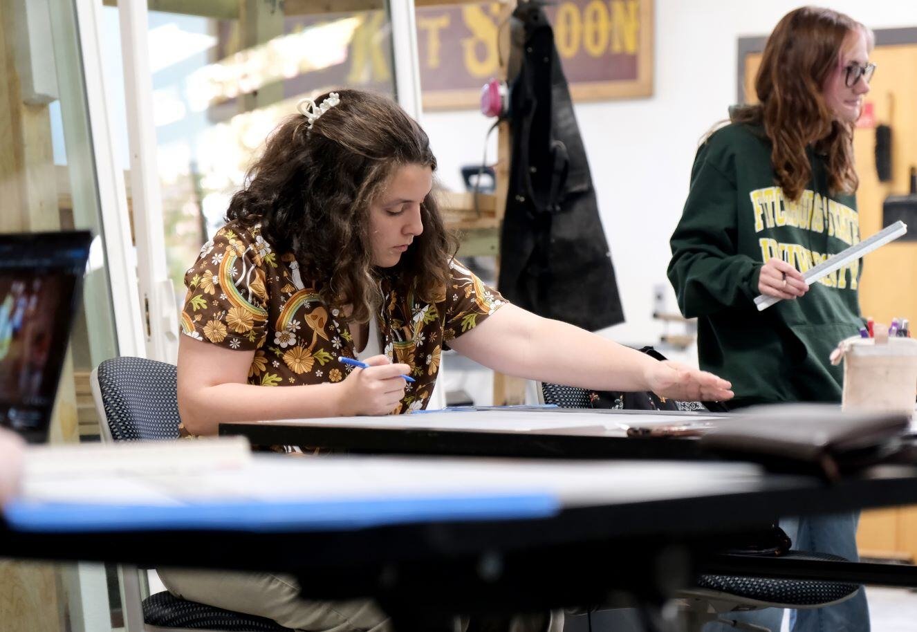 Around Campus Advanced Stage Light Design