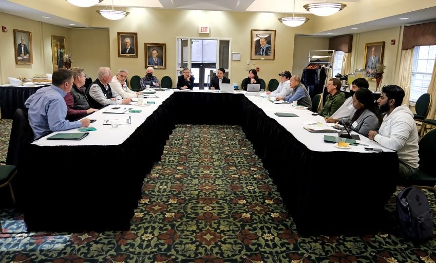 Engineering Technology Department Industry Advisory Board (IAB) Meeting