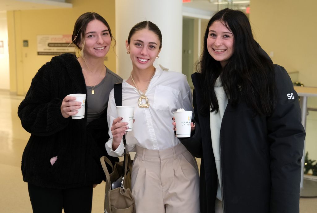 Finals Frenzy -&nbsp;Alumni and Giving Cocoa Bar