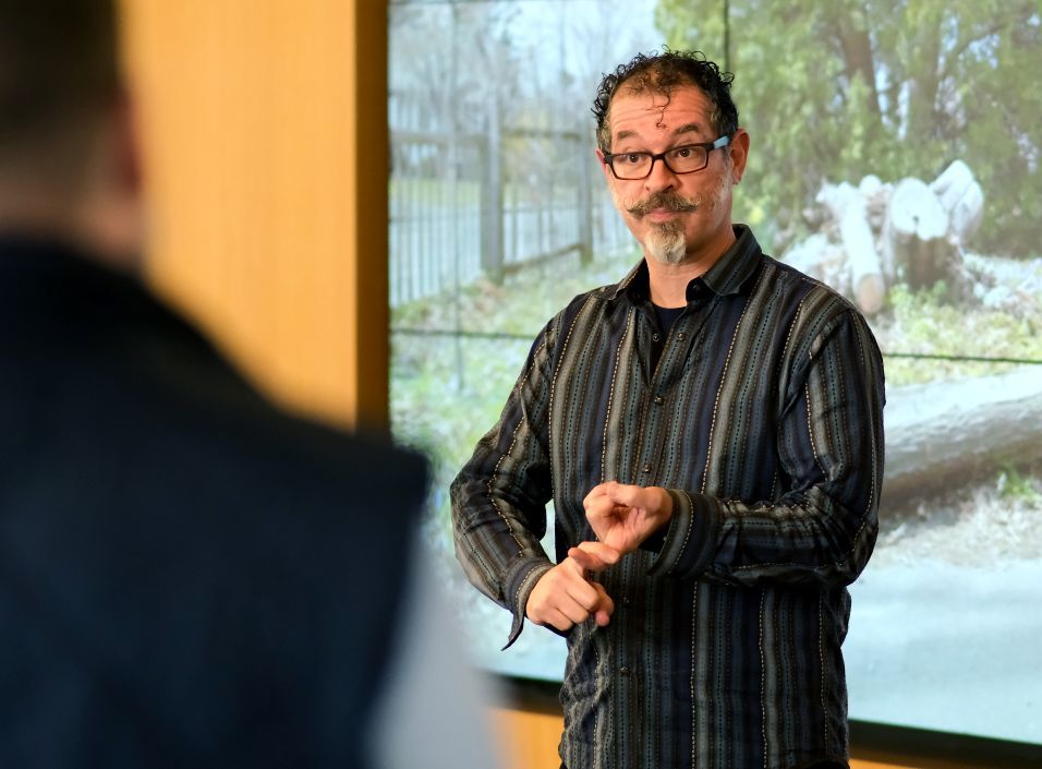 Academic Department Tour - Communications Media