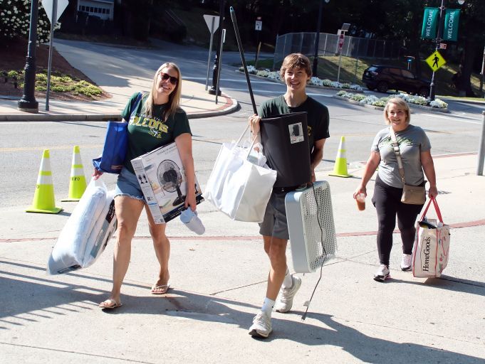 Football Team Move In