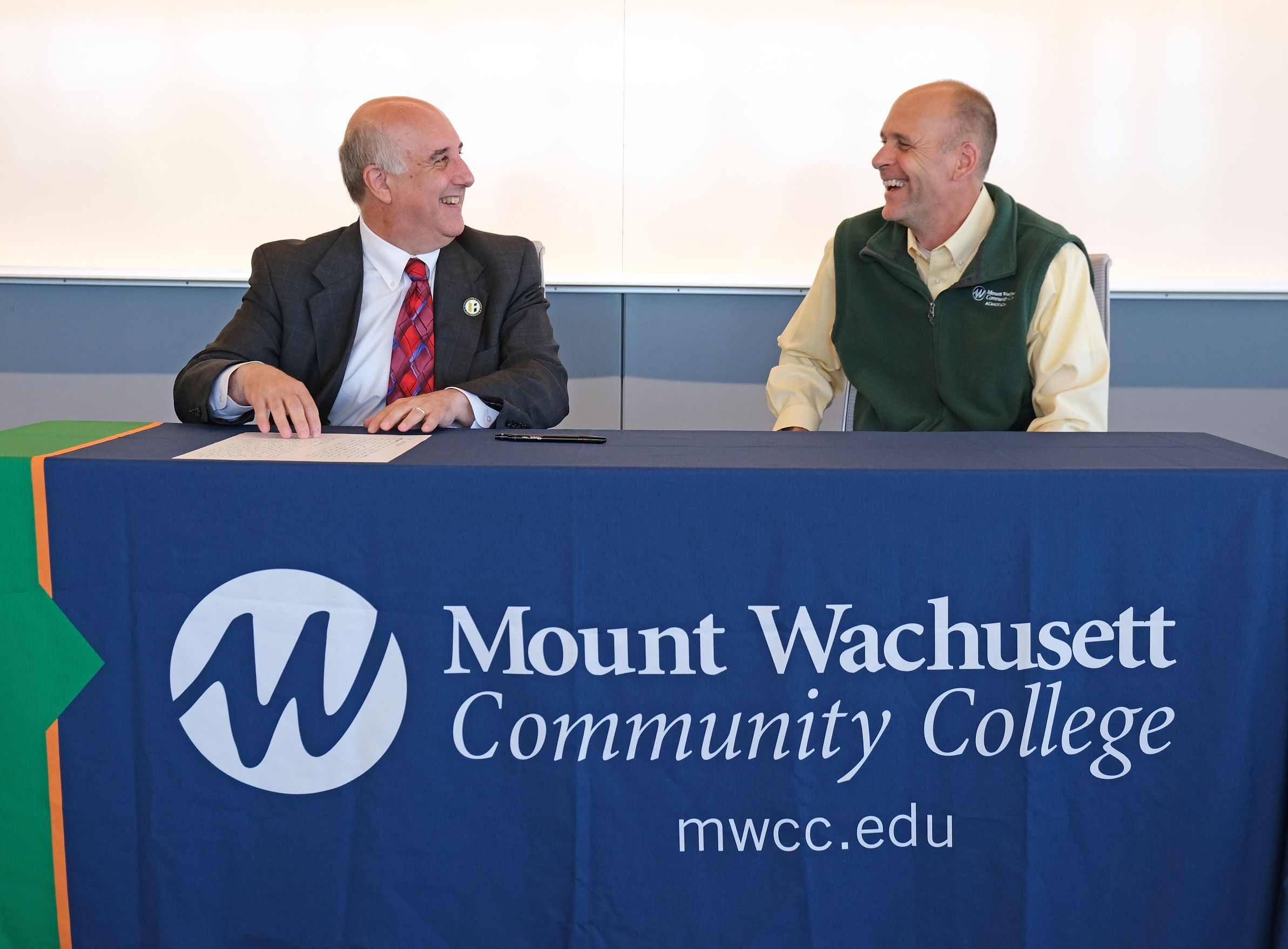 New Pact with MWCC Creates Pathways for Educators
