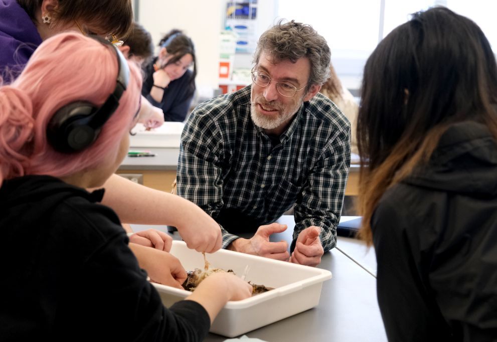 Around Campus -&nbsp;General Biology II Lab