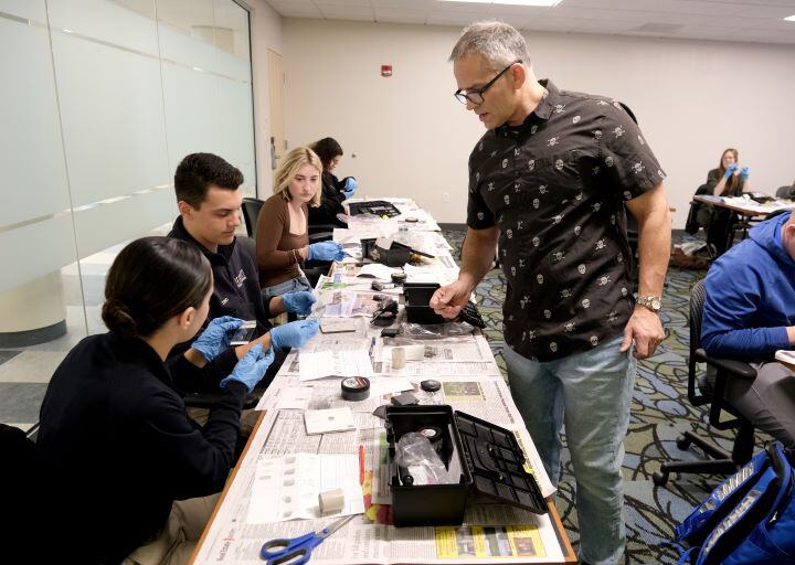 Around Campus - Criminal Investigation, Fingerprint Lab